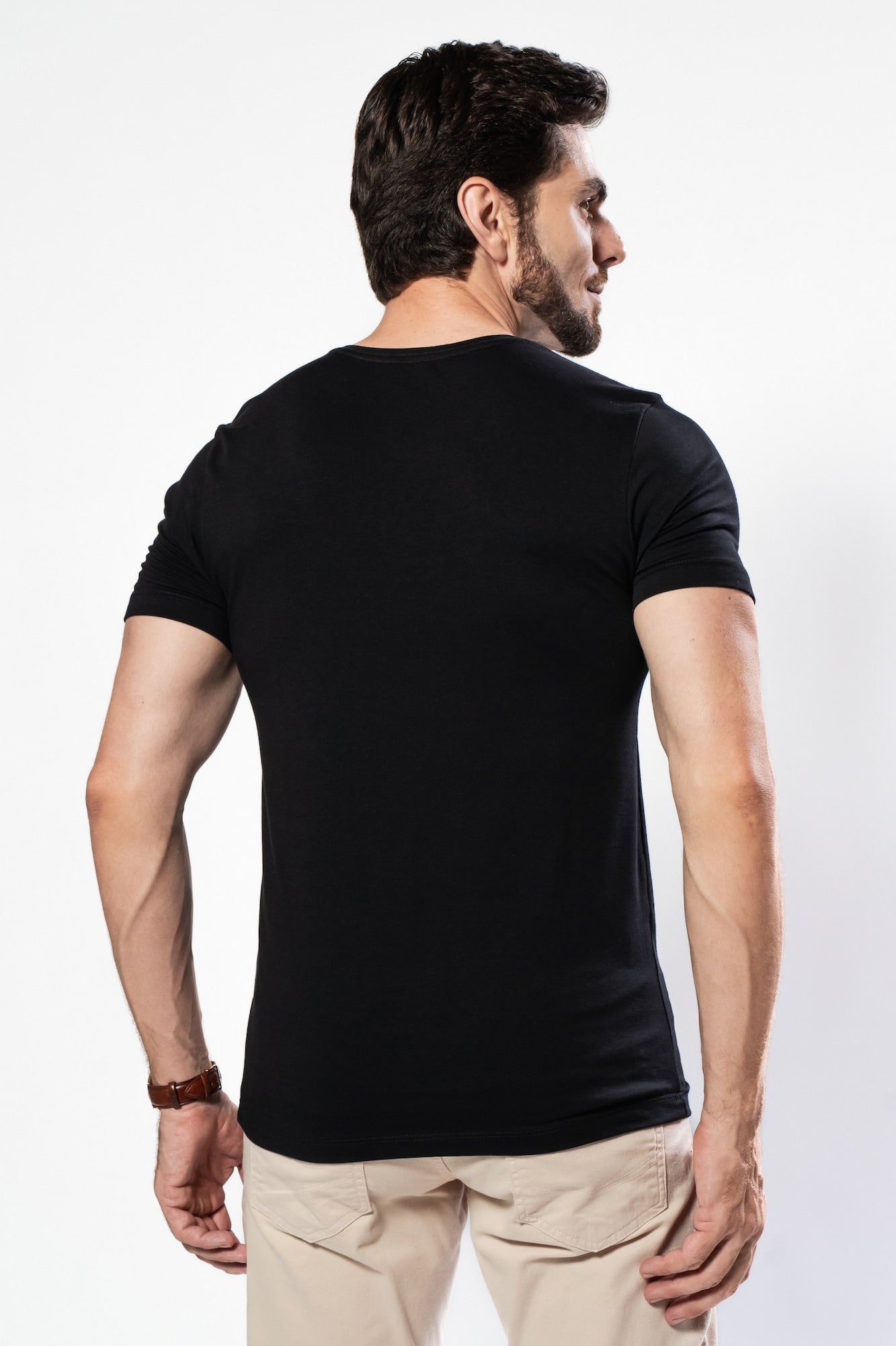 Camiseta Henley Nobile — Algodão Egípcio Preta